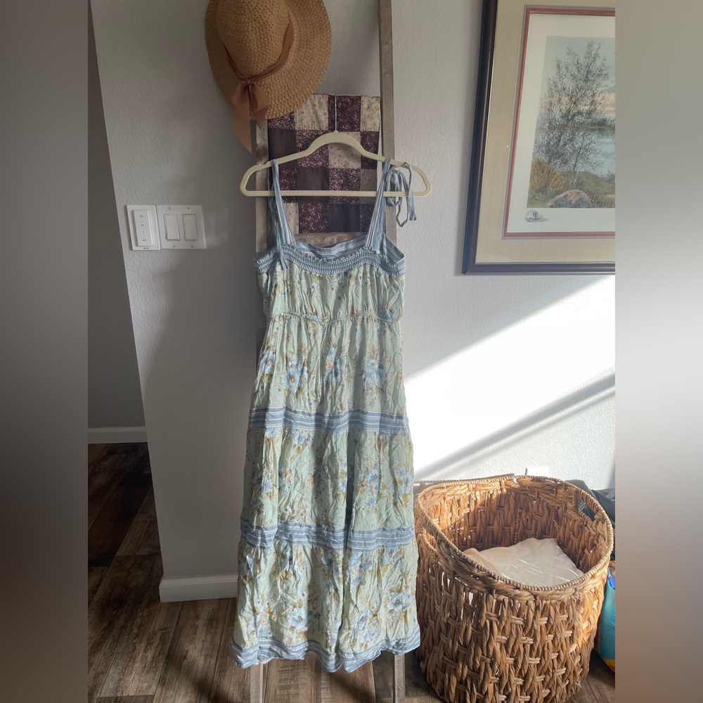 Floral Tie Midi Strap Dress with Blue, Green, and Beige Tones - Picture 11 of 12